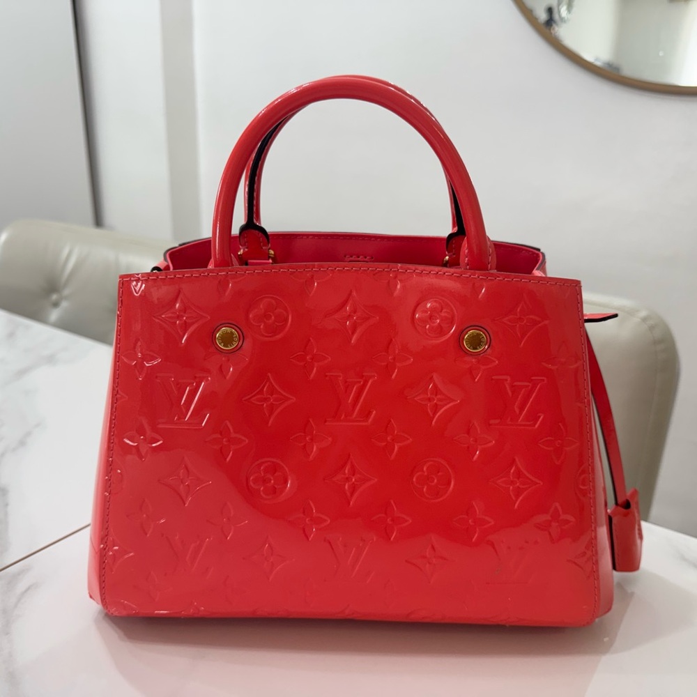 Louis Vuitton Vernis Montaigne BB Poppy